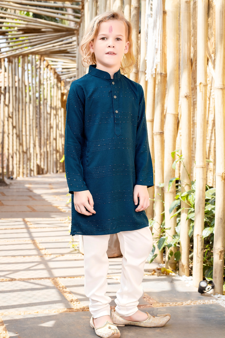 Teal & White Boys’ Elegant Embroidered Mandarin-Collar Kurta Set