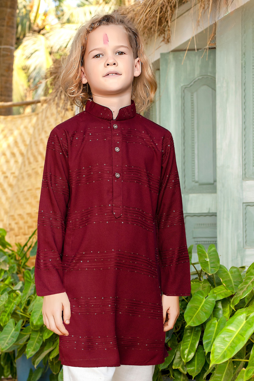 Maroon & White Boys’ Elegant Embroidered Mandarin-Collar Kurta Set